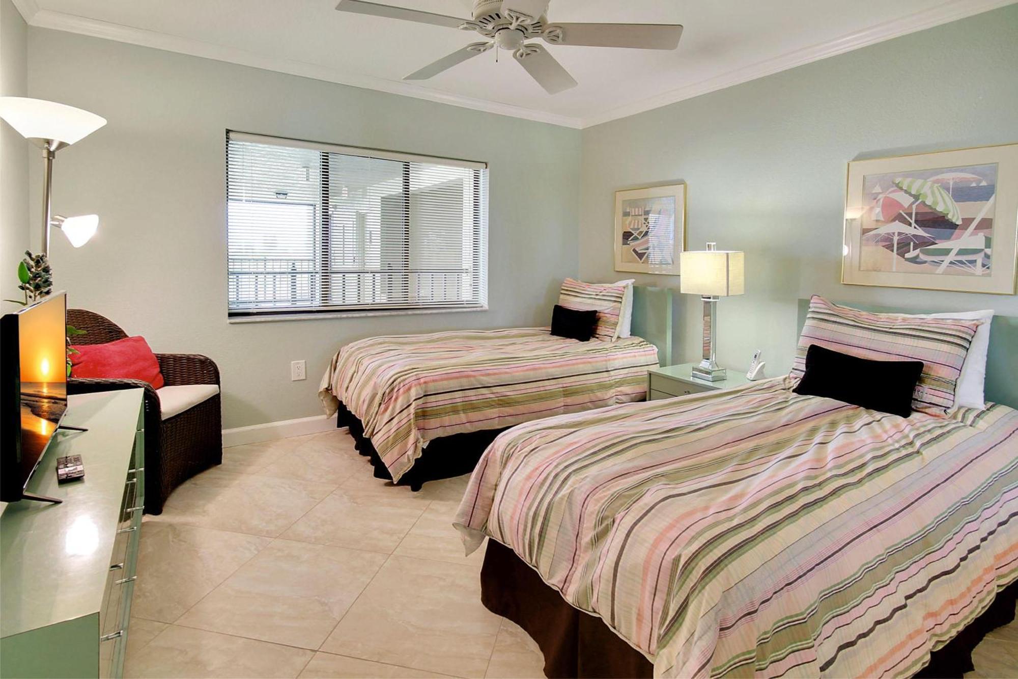 Villa Land'S End 11-406 Beach Front - Premier à St. Pete Beach Extérieur photo